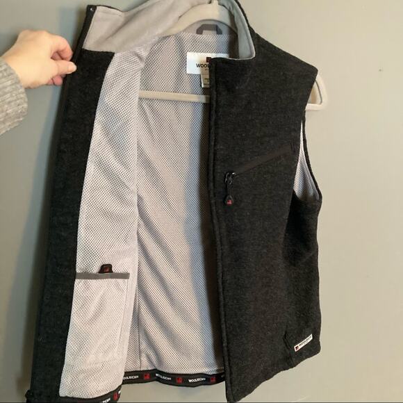 Woolrich Vest Medium 100% Wool Grey Zip Outdoor  GORPcore Granola - Picture 8 of 9